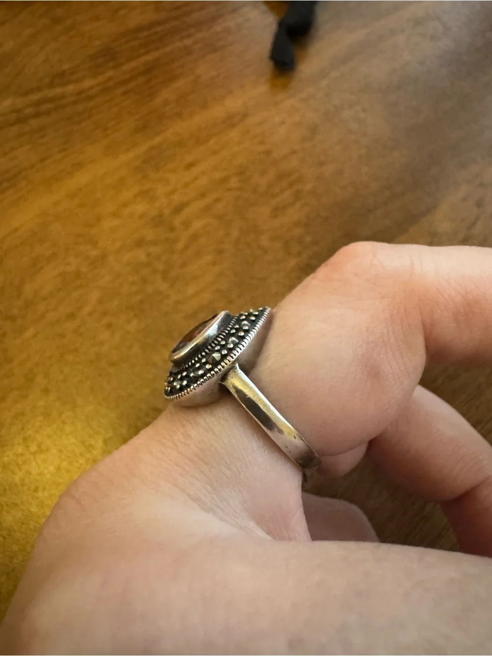 N/A gorgeous antique